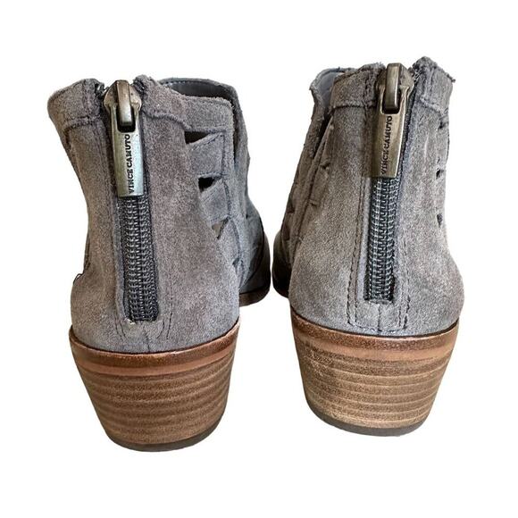 Vince Camuto Peera Women's Gray Cutout Ankle Bootie Size 8M - Picture 7 of 10